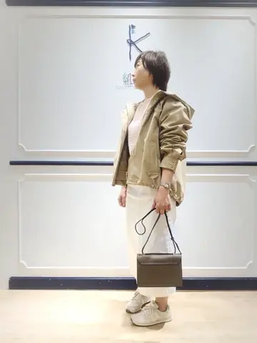 組曲 井上 コーディネート画像