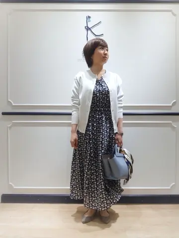 組曲 井上 コーディネート画像