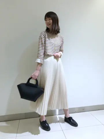 組曲 スタッフ コーディネート画像