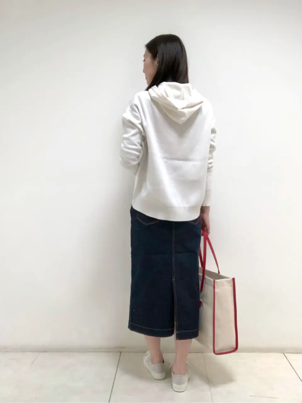 組曲 岩田 コーディネート画像