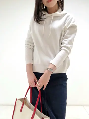 組曲 岩田 コーディネート画像