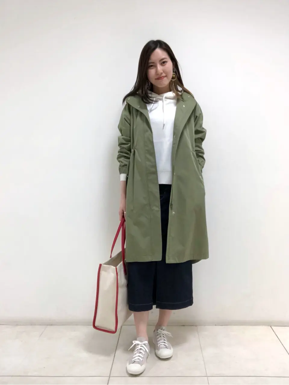 組曲 岩田 コーディネート画像