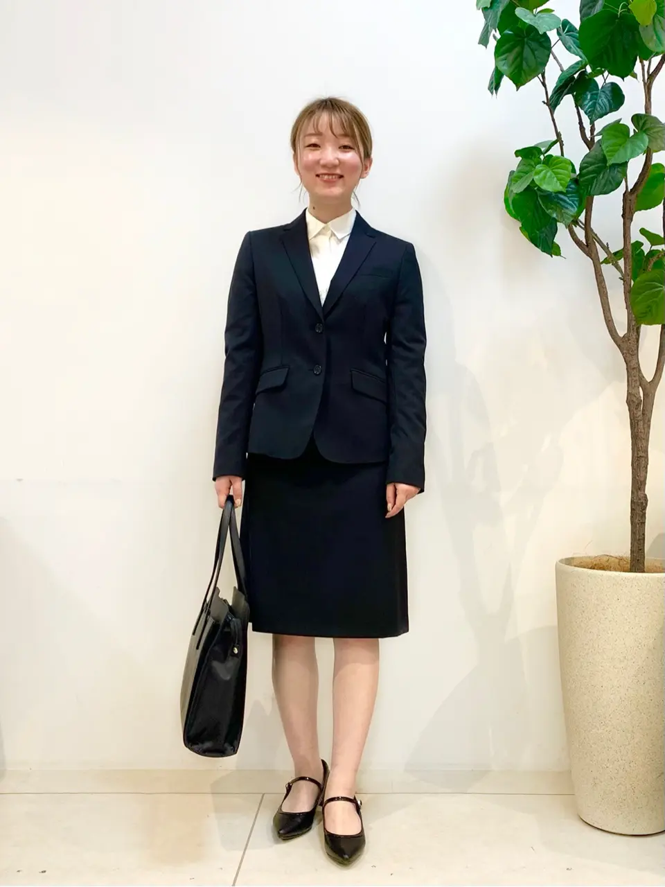 組曲 石井 コーディネート画像