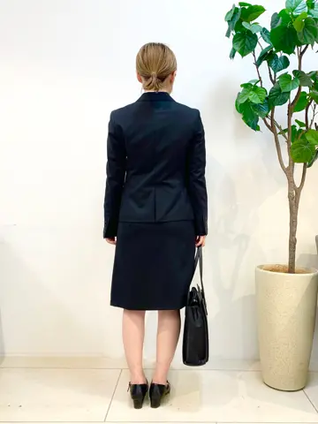 組曲 石井 コーディネート画像