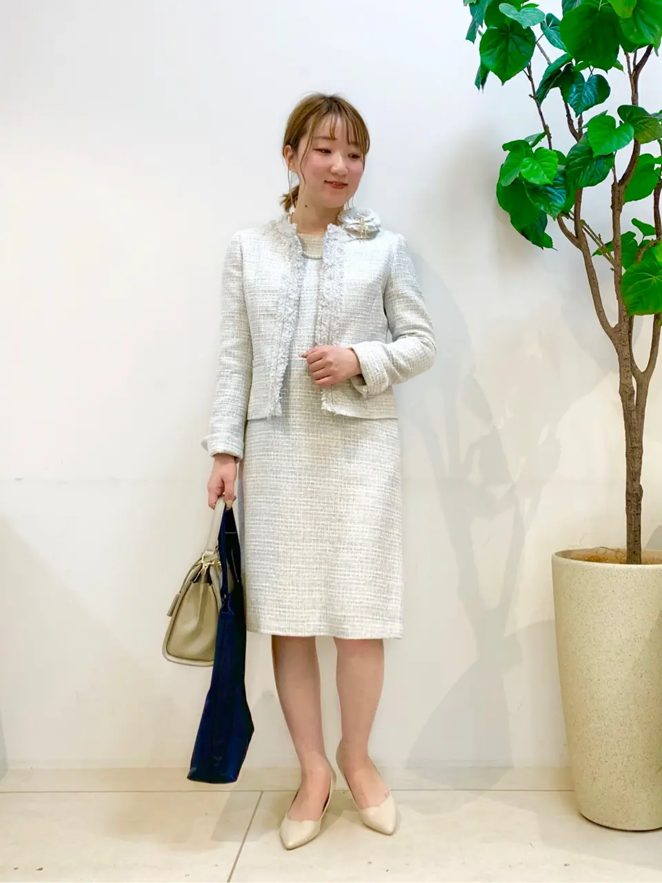 組曲 石井 コーディネート画像