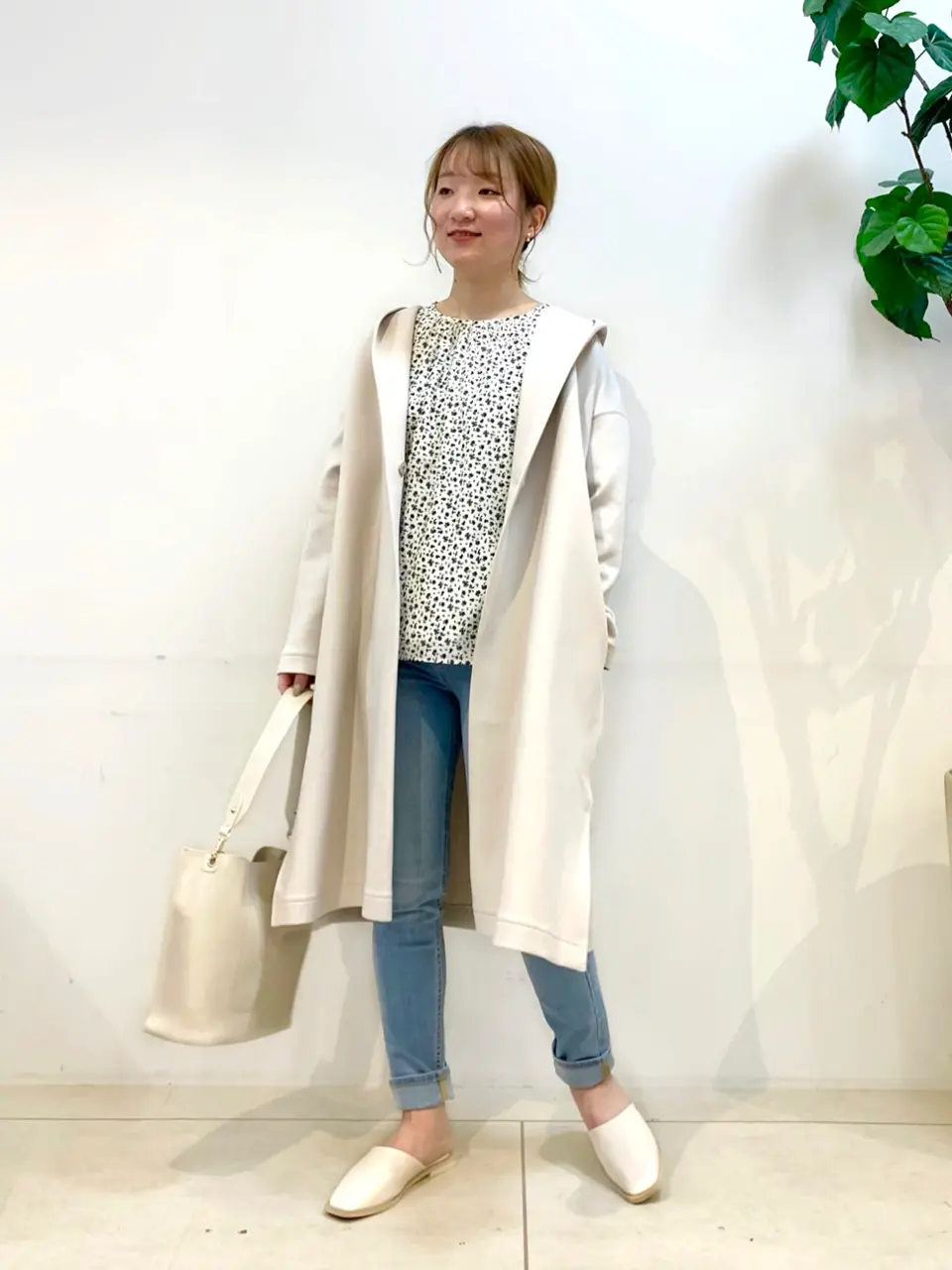 組曲 石井 コーディネート画像