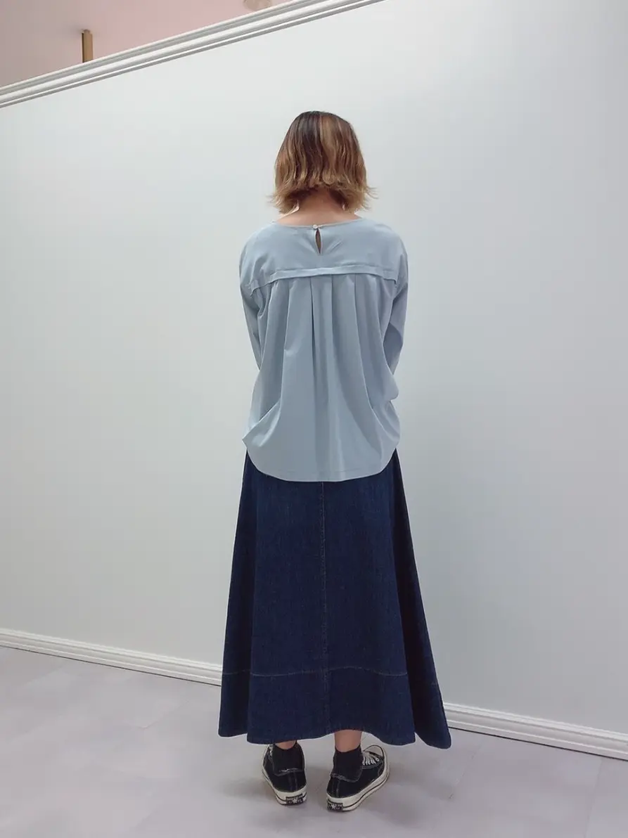 組曲 スタッフ コーディネート画像