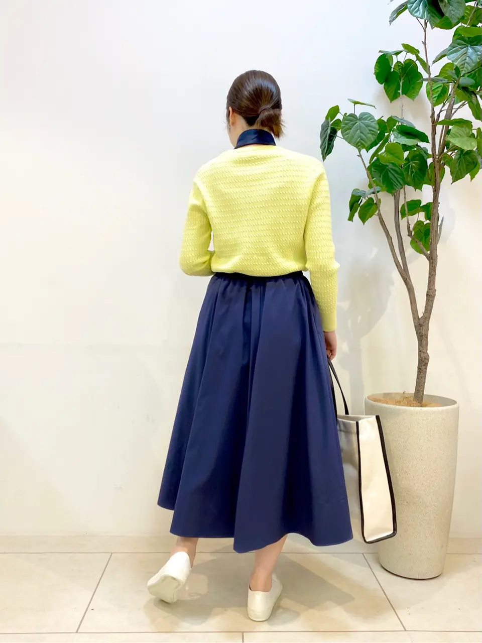 組曲 松田 コーディネート画像