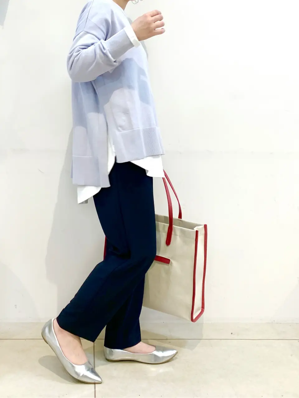 組曲 石井 コーディネート画像