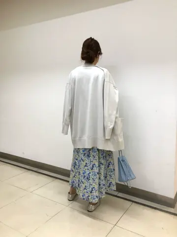 組曲 スタッフ コーディネート画像