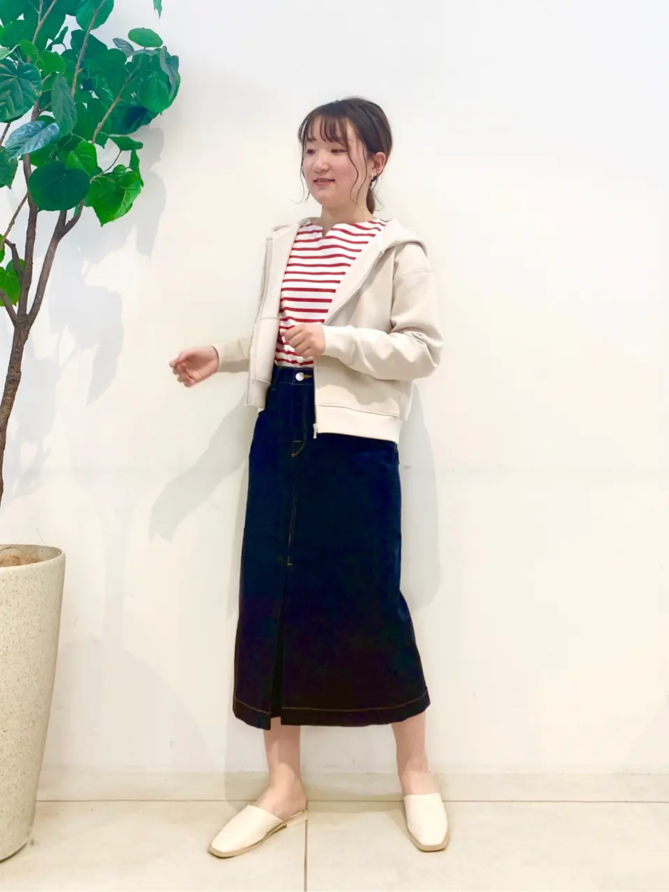 組曲 石井 コーディネート画像