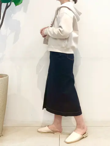 組曲 石井 コーディネート画像