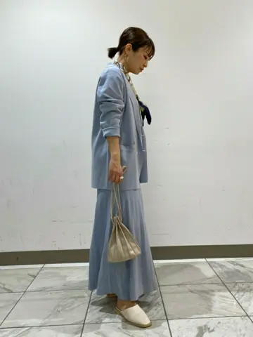 組曲 豊島 コーディネート画像