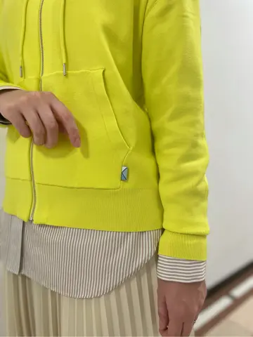 組曲 宮本 コーディネート画像