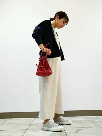 組曲 豊島 コーディネート画像