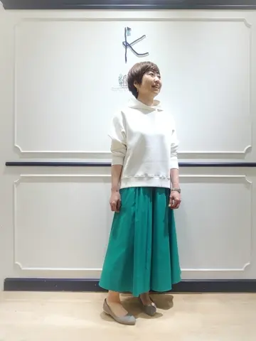 組曲 井上 コーディネート画像