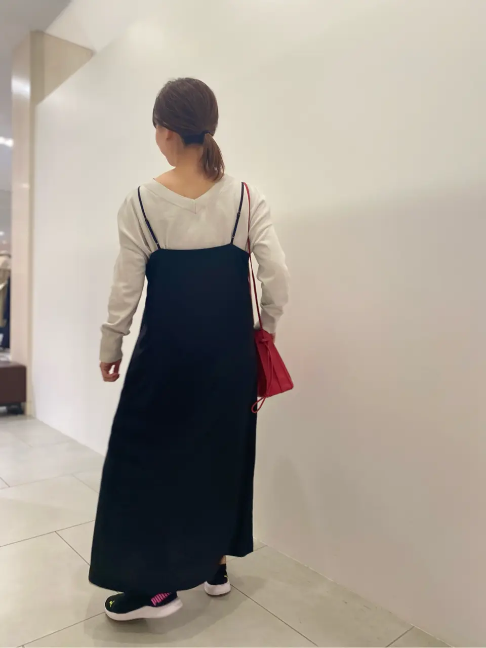 組曲 小林 コーディネート画像