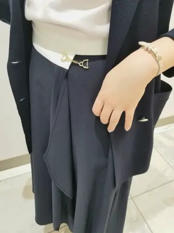 組曲 田中 コーディネート画像