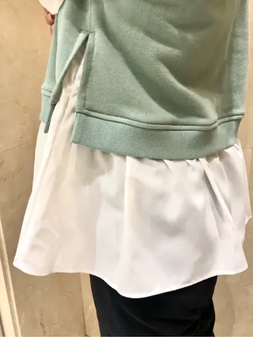 組曲 井上 コーディネート画像