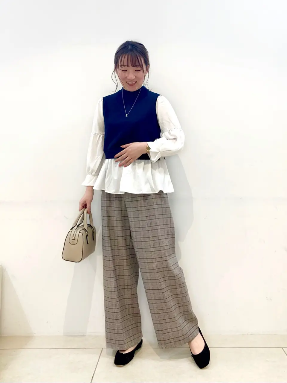 組曲 石井 コーディネート画像