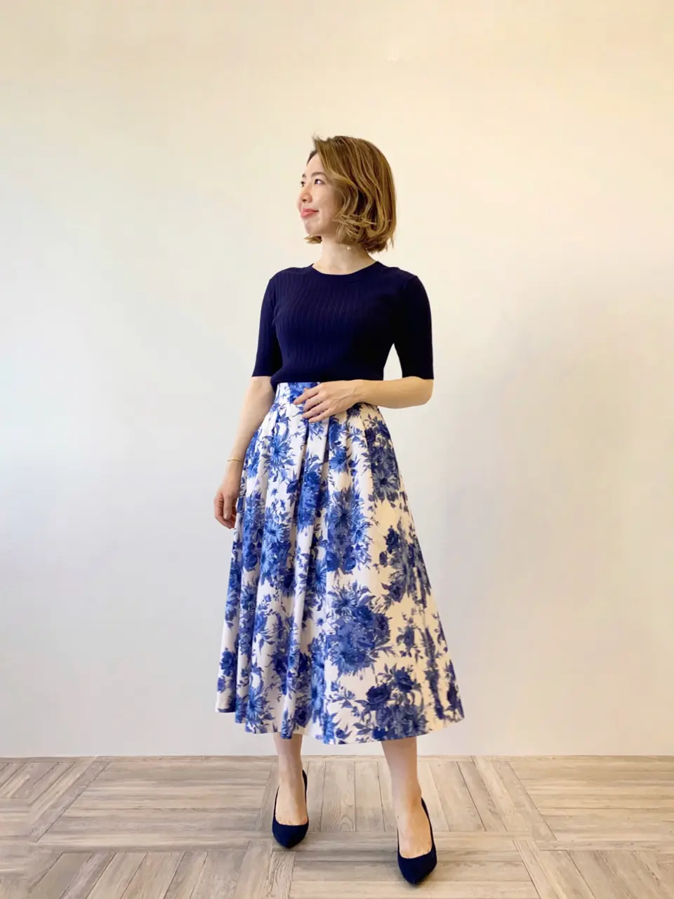 組曲 坂本 コーディネート画像