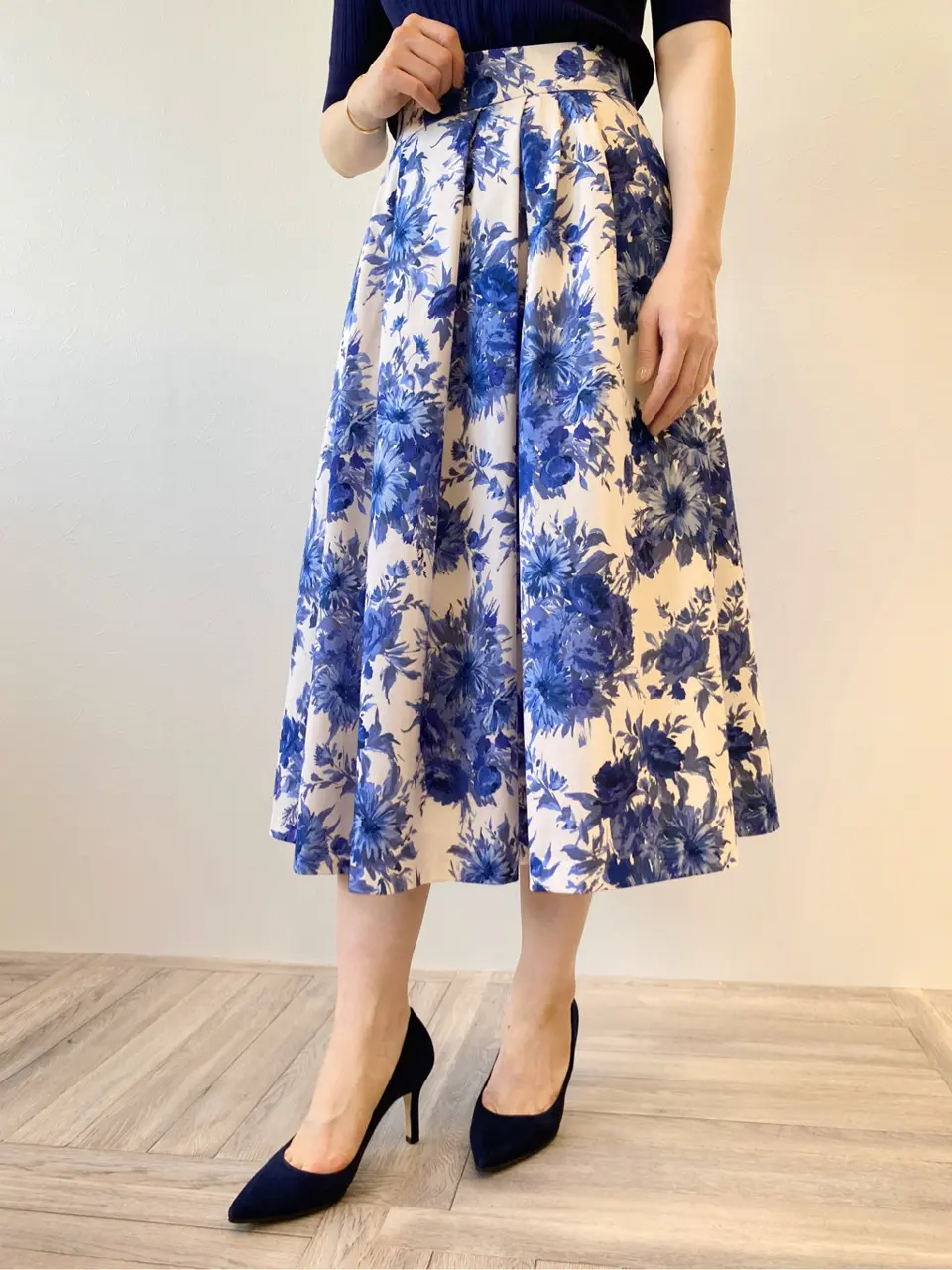 組曲 坂本 コーディネート画像