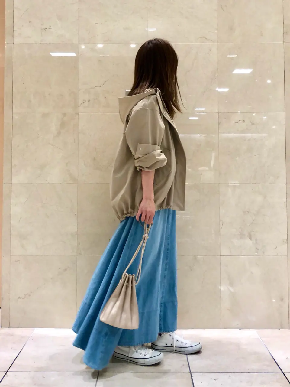 組曲 井上 コーディネート画像