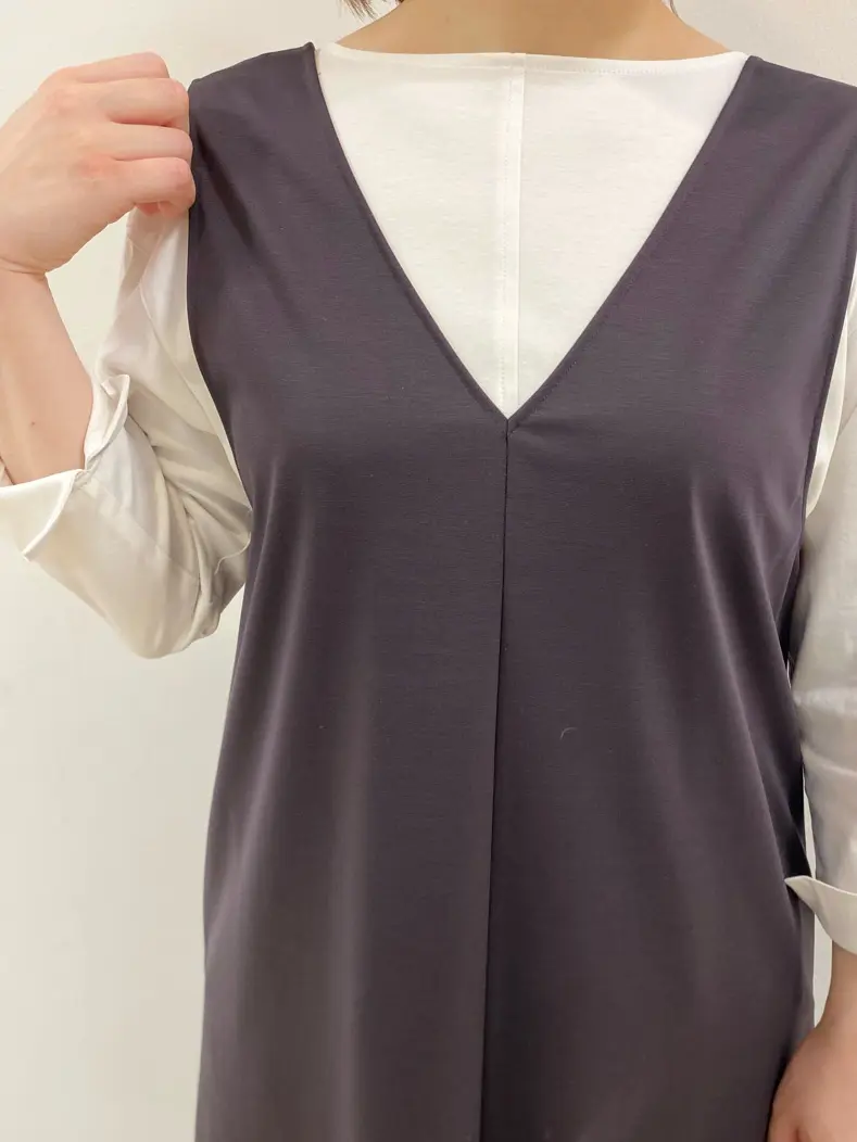 組曲 鈴木 コーディネート画像