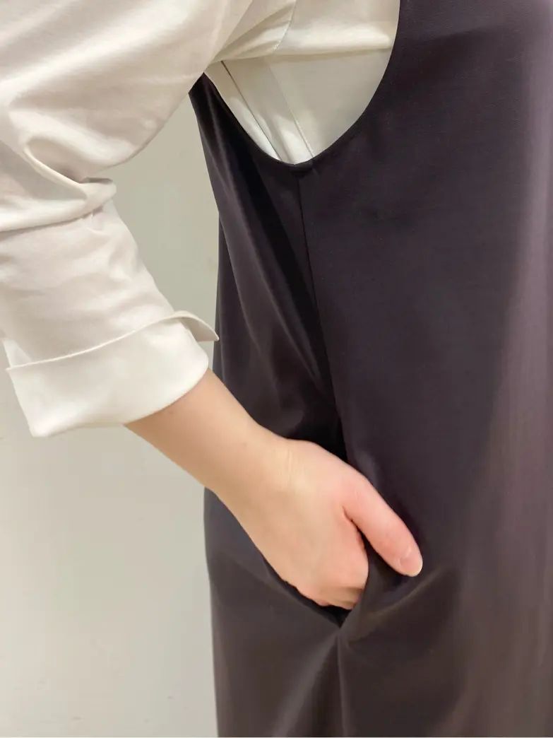 組曲 鈴木 コーディネート画像