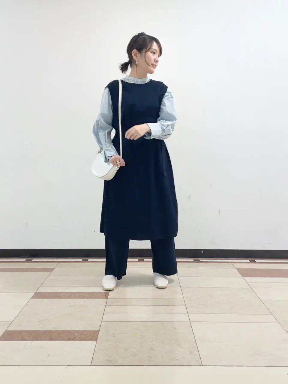 組曲 宮本 コーディネート画像