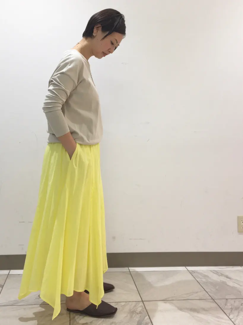 組曲 スタッフ コーディネート画像