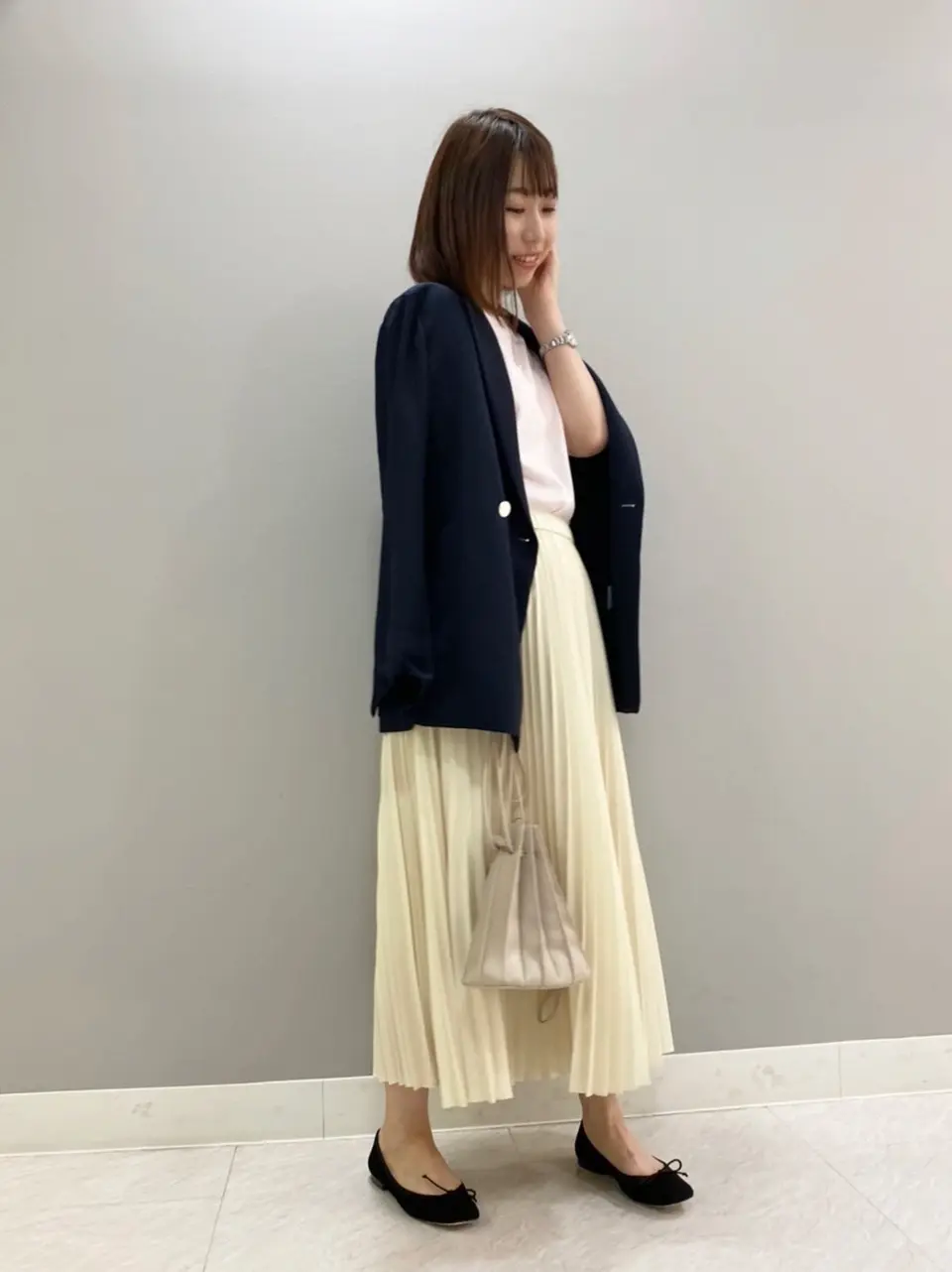 組曲 スタッフ コーディネート画像