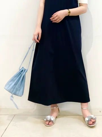 組曲 石井 コーディネート画像