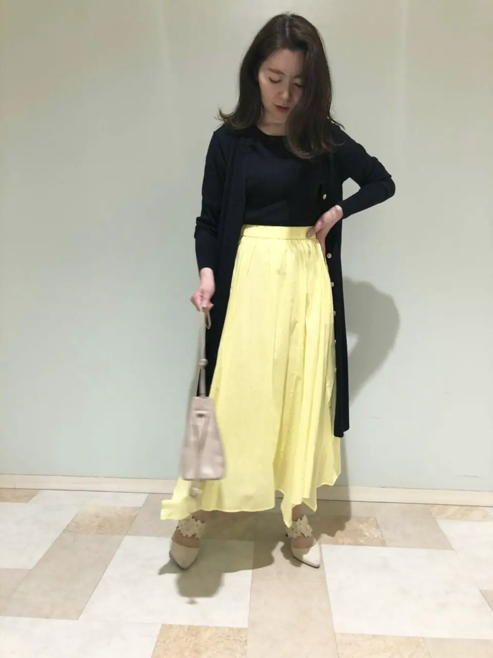 組曲 丸田 コーディネート画像