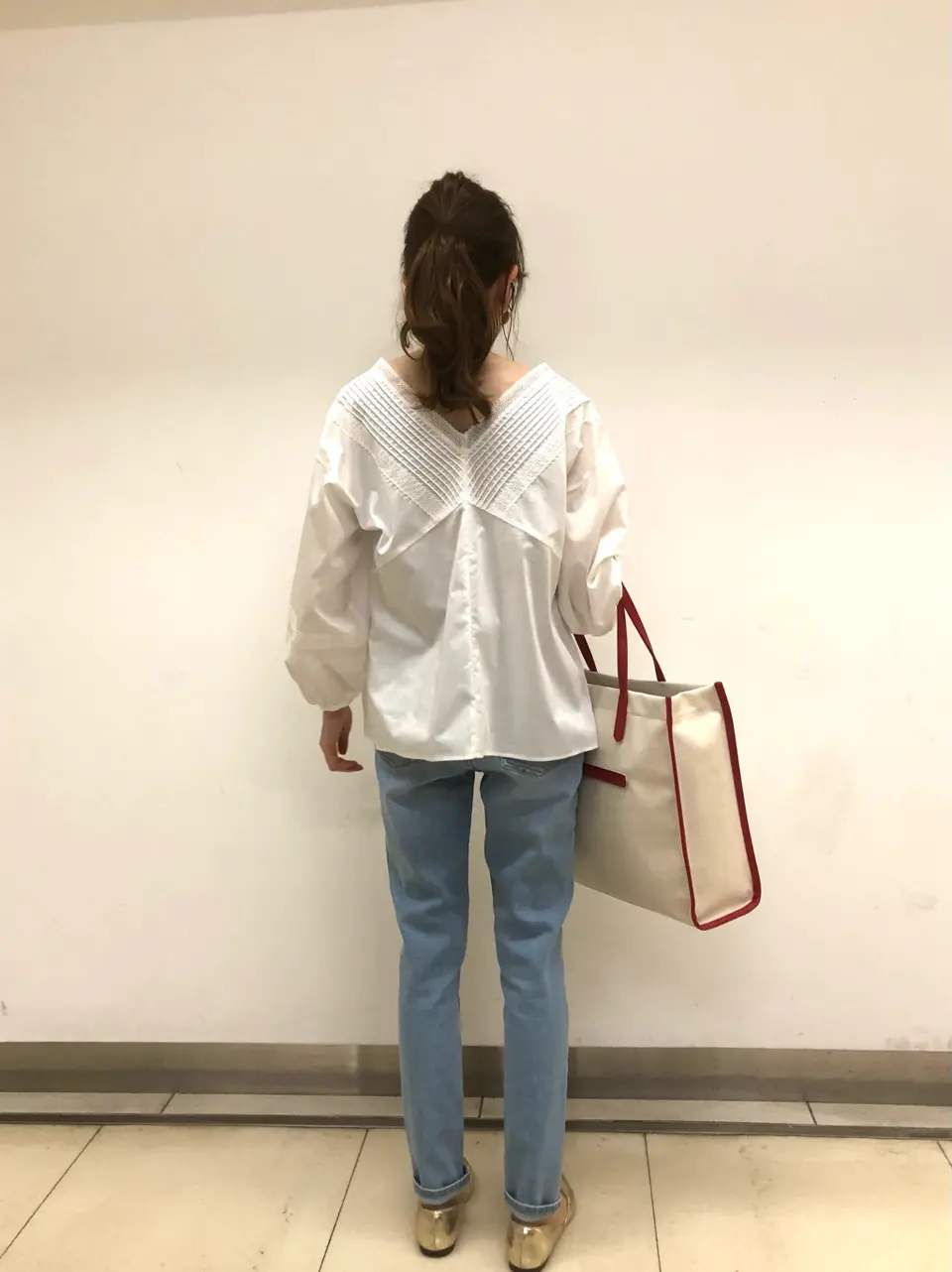 組曲 スタッフ コーディネート画像