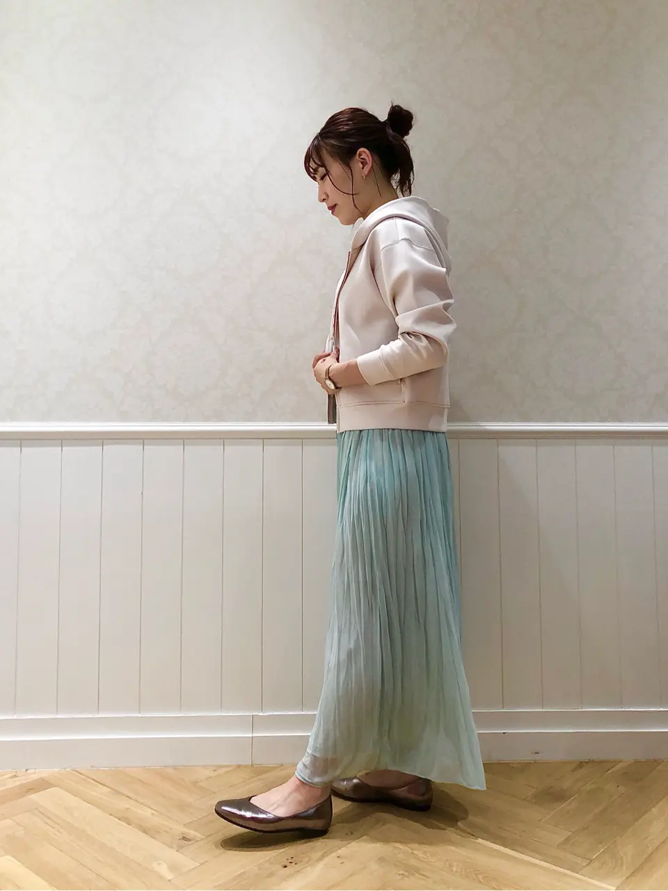 組曲 戸澤 コーディネート画像