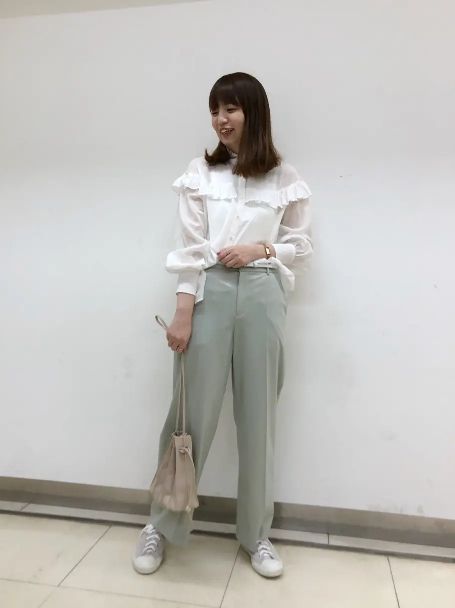  スタッフ コーディネート画像