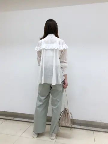 組曲 スタッフ コーディネート画像