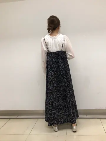 組曲 スタッフ コーディネート画像