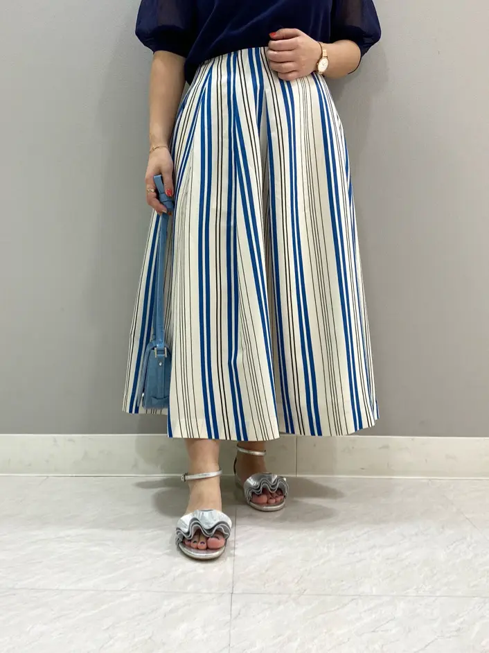 組曲 KATO コーディネート画像