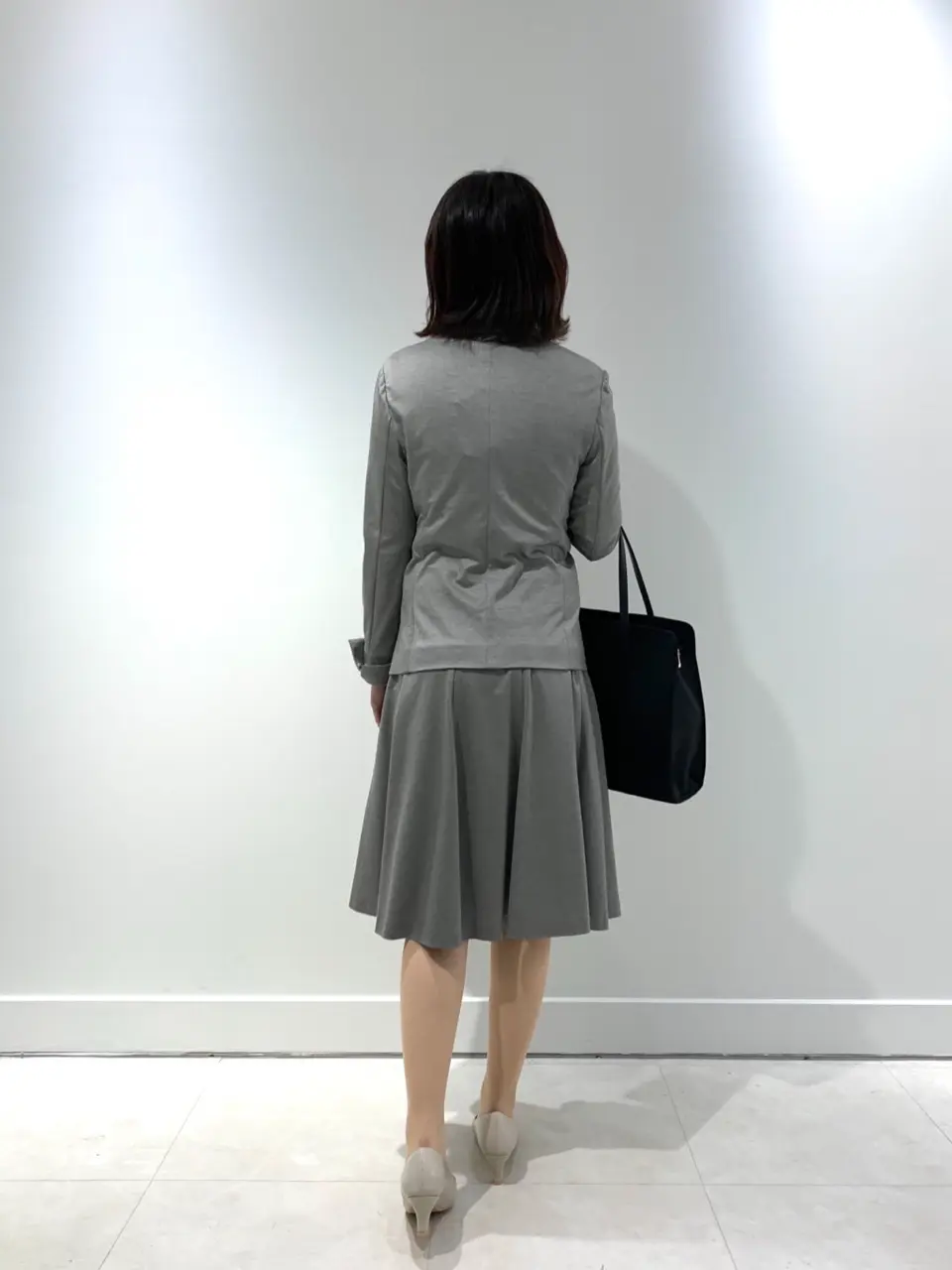 組曲 スタッフ コーディネート画像