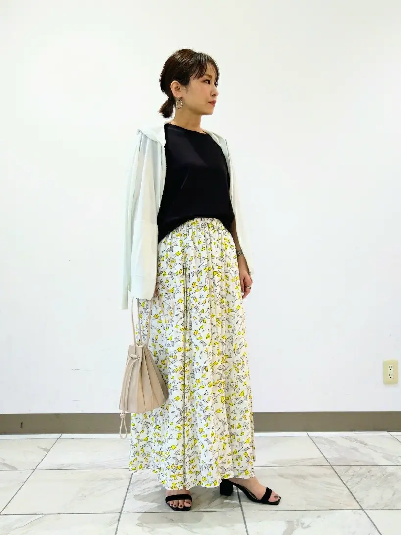 組曲 豊島 コーディネート画像