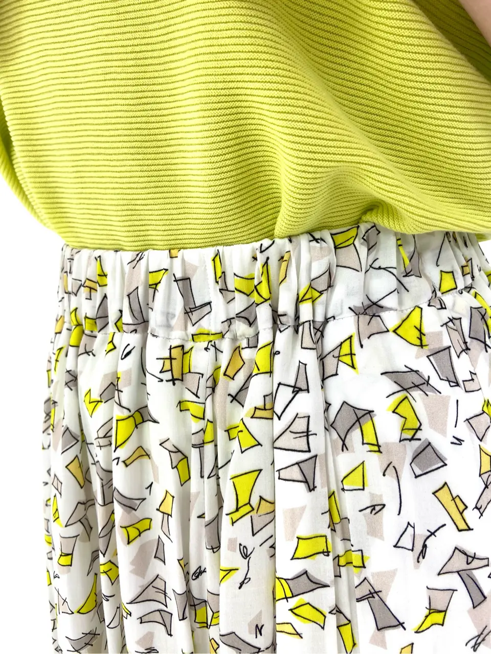 組曲 岩楯 コーディネート画像