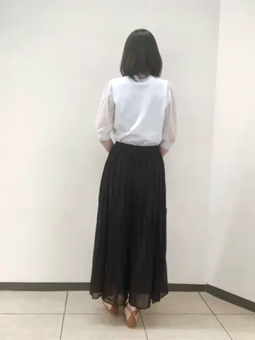 組曲 岩田 コーディネート画像