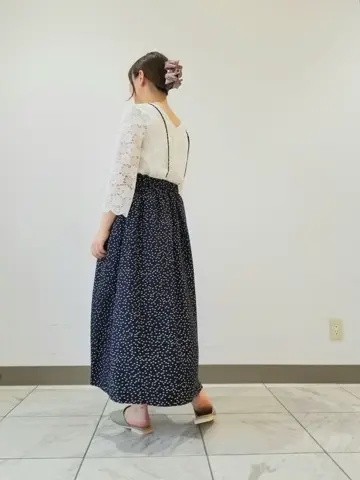 組曲 田中 コーディネート画像