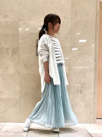 組曲 井上 コーディネート画像