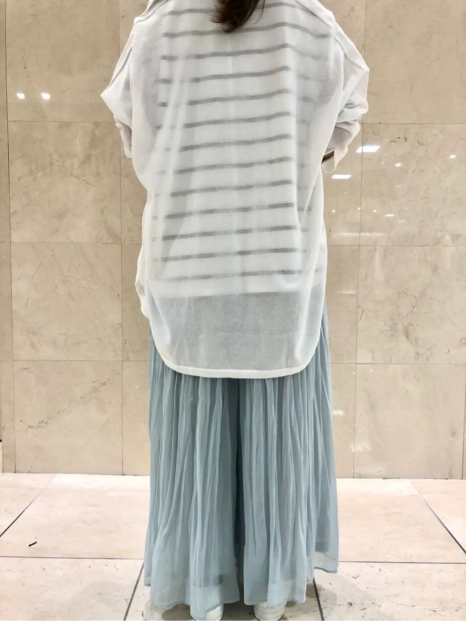 組曲 井上 コーディネート画像