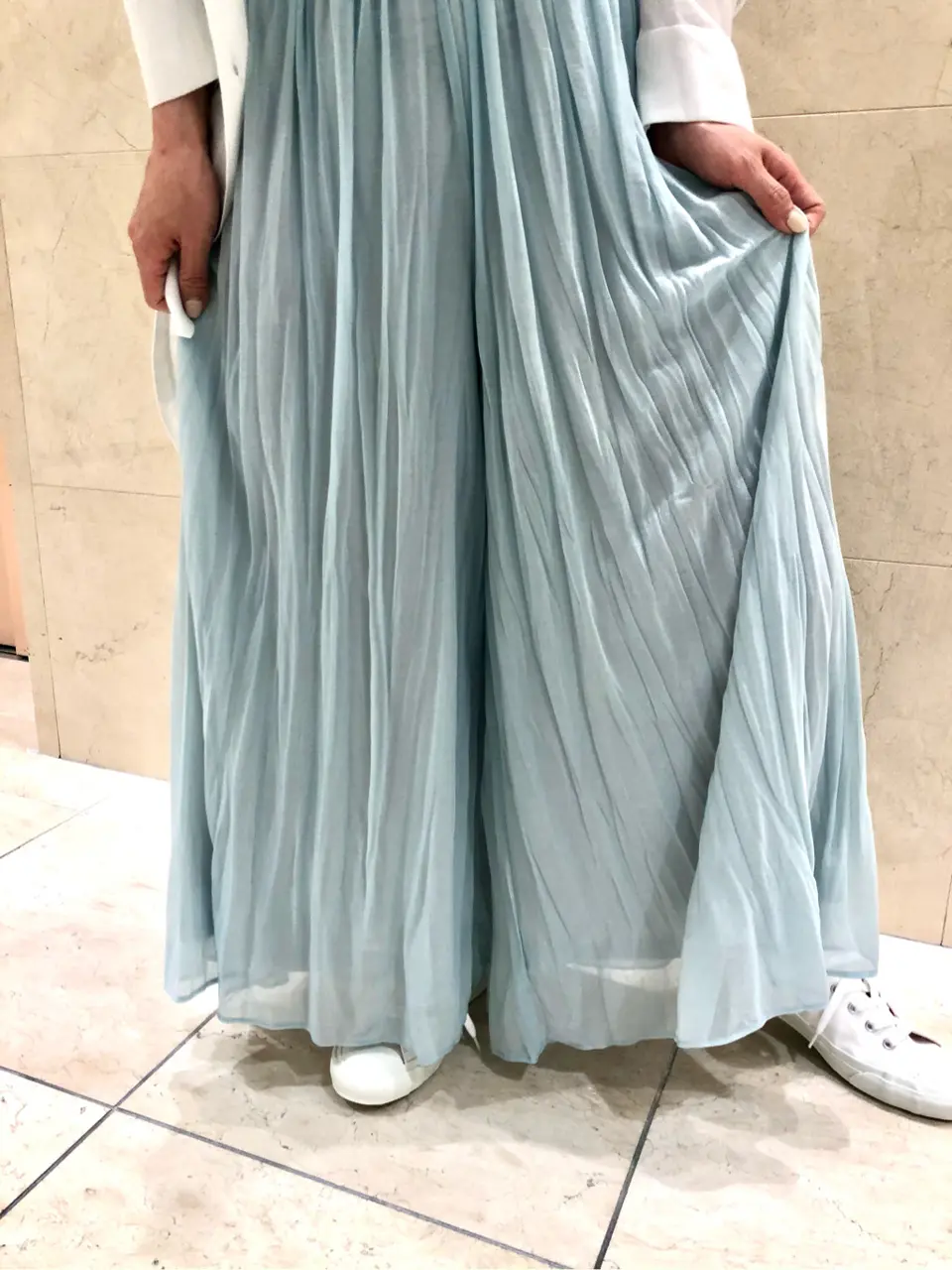 組曲 井上 コーディネート画像