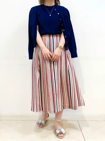 組曲 石井 コーディネート画像