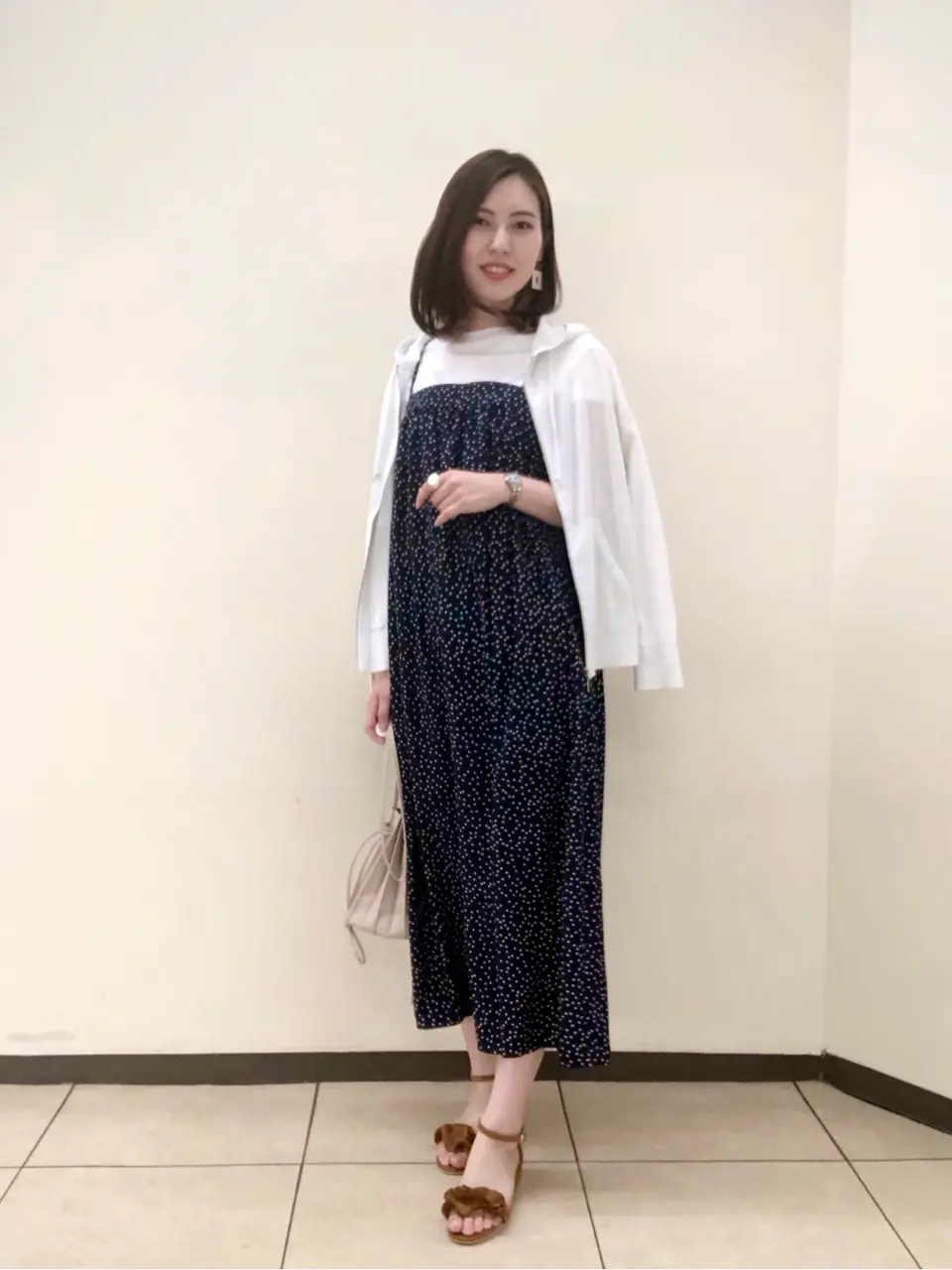 組曲 岩田 コーディネート画像